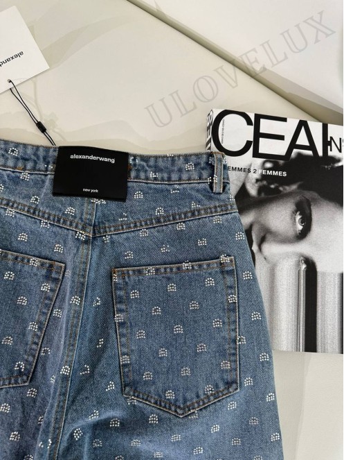 AW Jeans 3