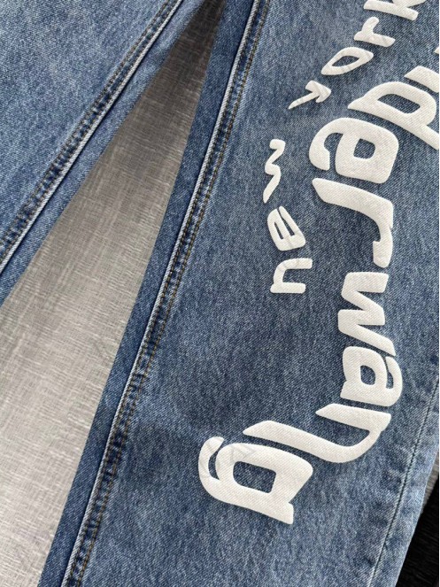 AW Jeans 4