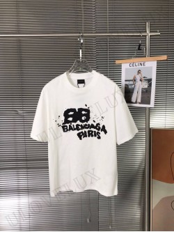 Balenciaga T-Shirt 12