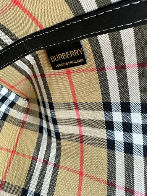 Burberry bag 12