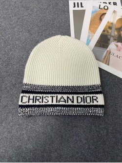 CD hat 1