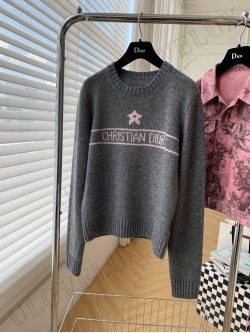 CD sweater 15