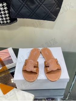 Celine flip-flop 4