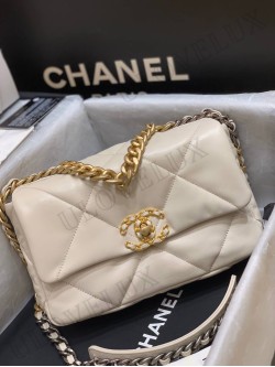 Chanel bag 153