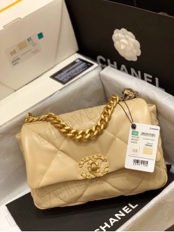 Chanel bag 154