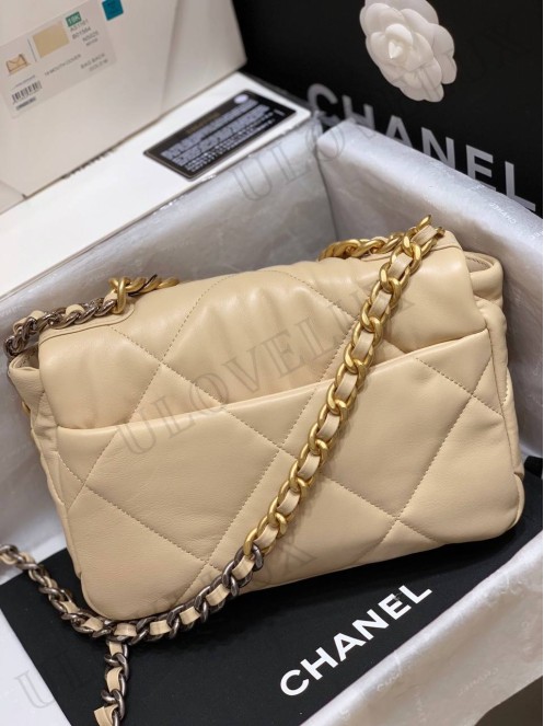 Chanel bag 154