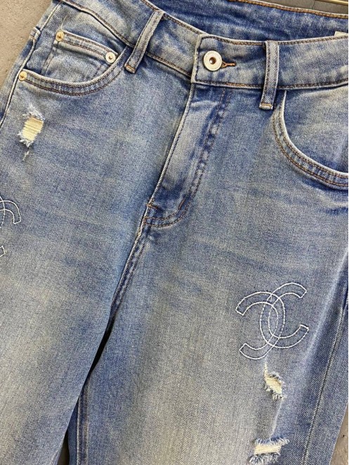 Chanel Jeans 12