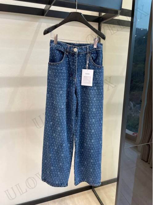 Chanel Jeans 14