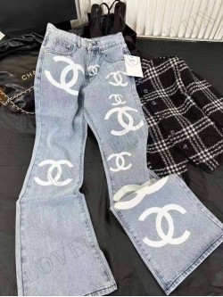 Chanel Jeans 9