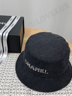 Chanel panama 1