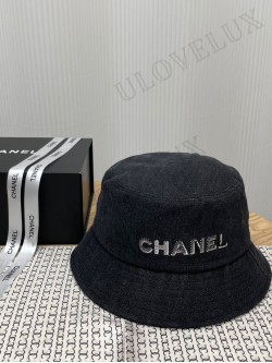 Chanel panama 1