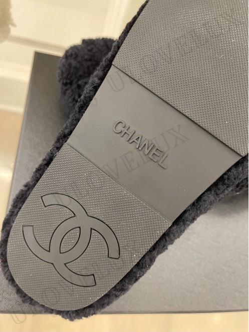 Chanel slippers 4