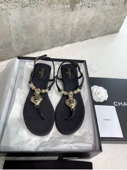 Chanel sandals 21