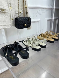 Chanel sandals 22