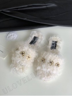 Chanel slippers 7