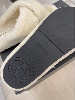 Chanel Slippers 1