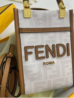 Fendi bag 40