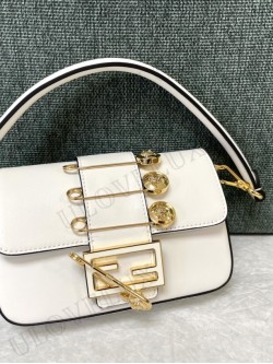 Fendi bag 32