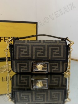 Fendi bag 36