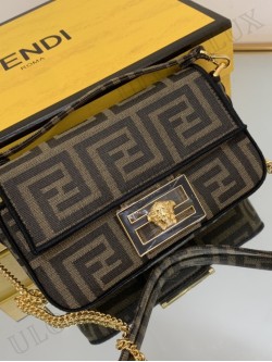 Fendi bag 36