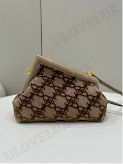 Fendi bag 55