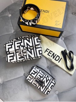 Fendi bag 60