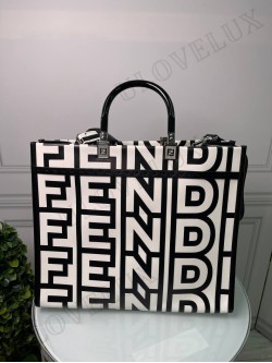 Fendi bag 73