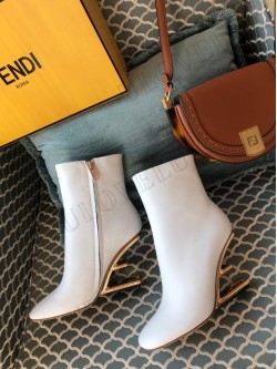 Fendi boots 3