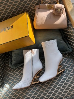 Fendi boots 3