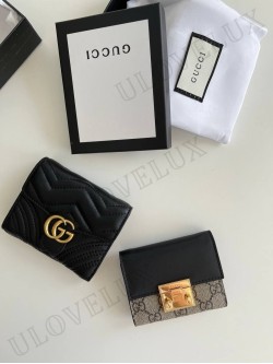 Gucci wallet 1