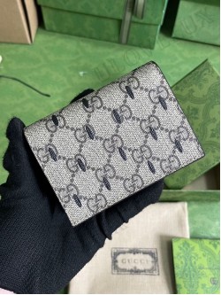 Gucci wallet 6