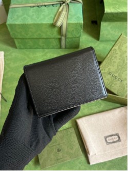 Gucci wallet 7