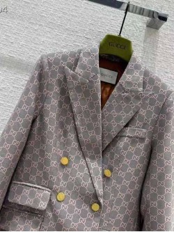 Gucci Jacket 4