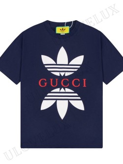 Gucci T-Shirt 30