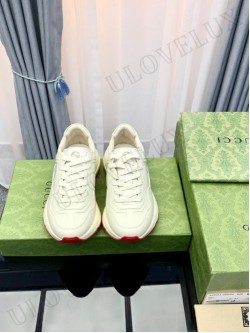 Gucci shoes 49