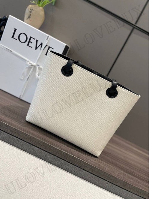 Loewe bag 12