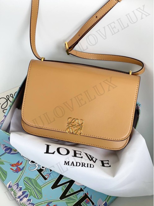 Loewe bag 2