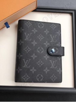 LV NOTEBOOK 7