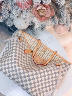 LV bag 23