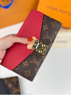 LV wallet 8