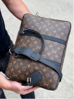 LV  bag  37