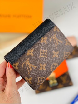 LV wallet 6