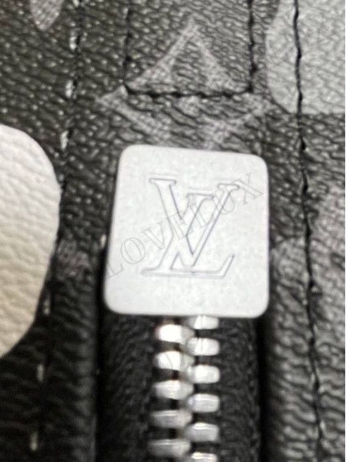 LV suitcase 10