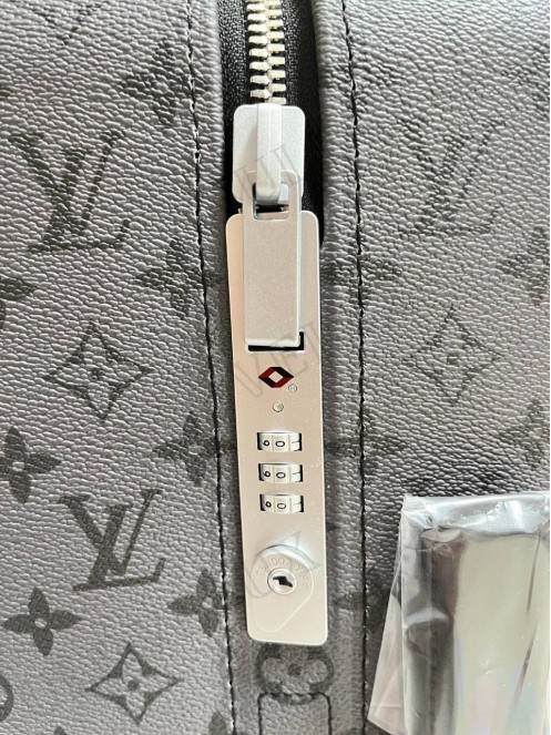 LV suitcase 12