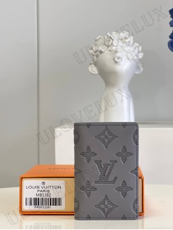 LV wallet 26