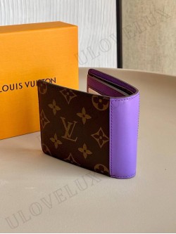 LV wallet 29