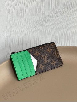 LV wallet 35