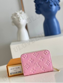 LV wallet 37