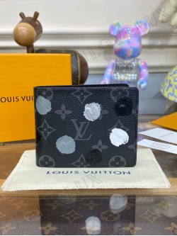 LV wallet 46