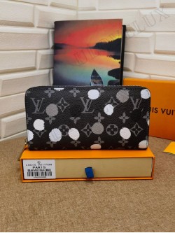 LV wallet 50